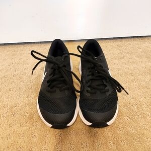 Nike Kids Downshifter Black/White 4Y